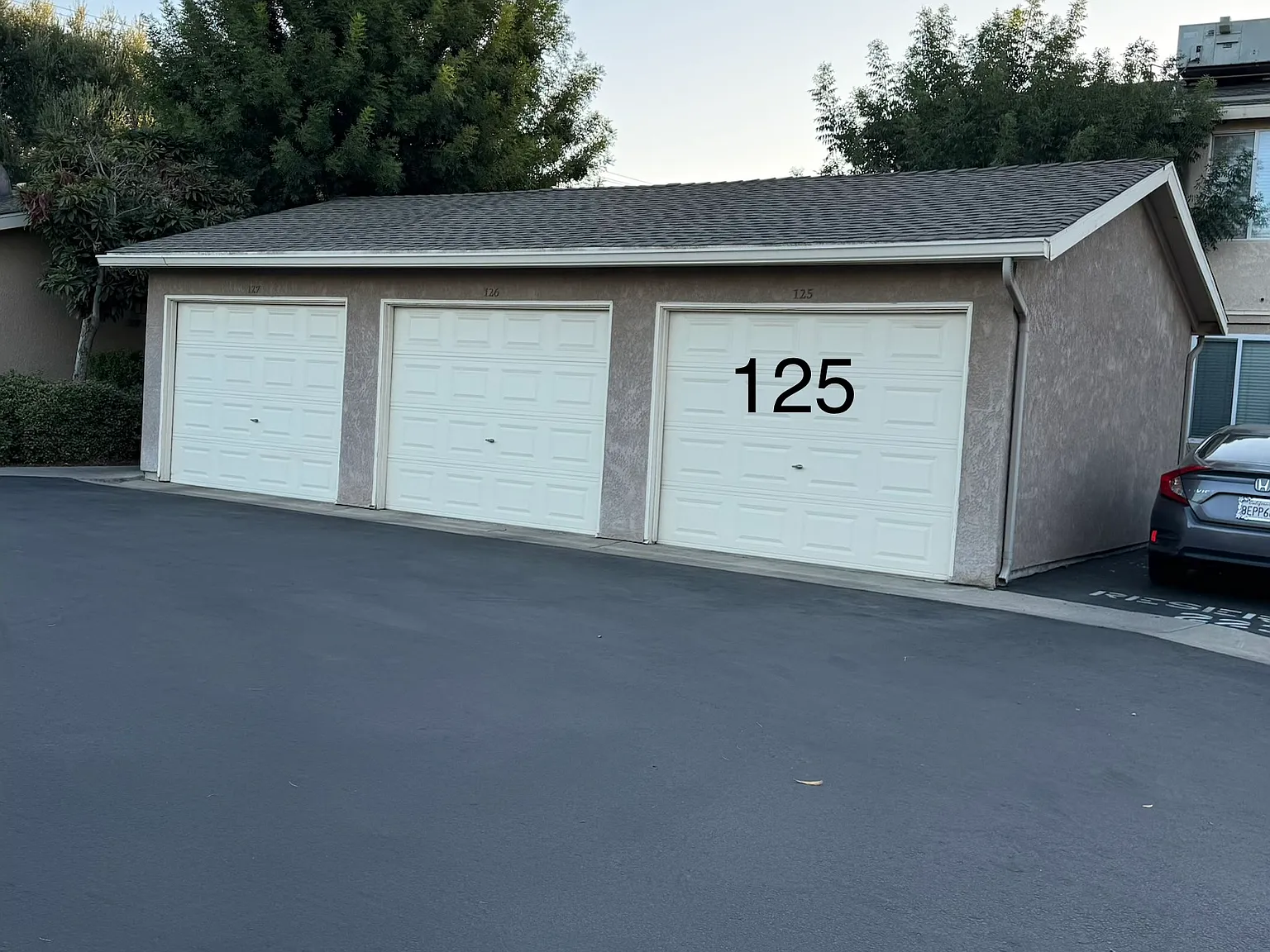 2 bed, 1017 sqft, $1,900 — Photo 2