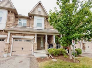 167 Arkell Rd #31, Guelph, ON N1L 0J9