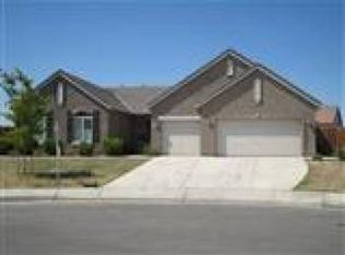 12722 High Country Dr, Bakersfield, CA 93312