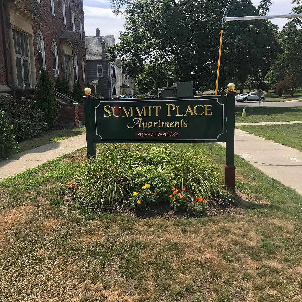 Building Photo - Summit Place Apartments
