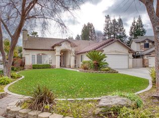 10319 N Sierra Vista Ave, Fresno, CA