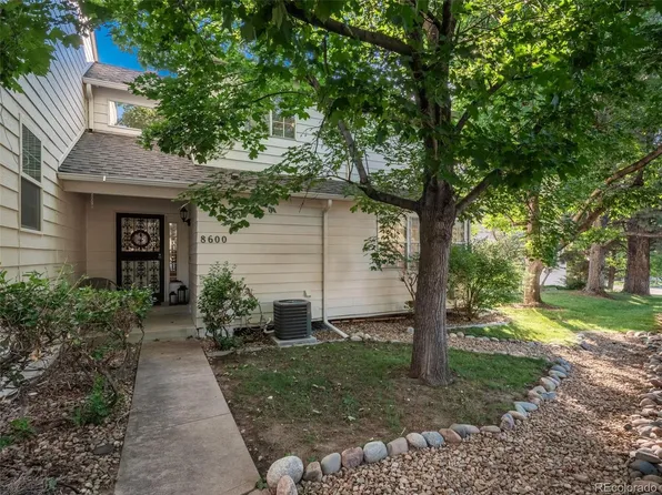 8600 E Temple Drive, Denver, CO 80237