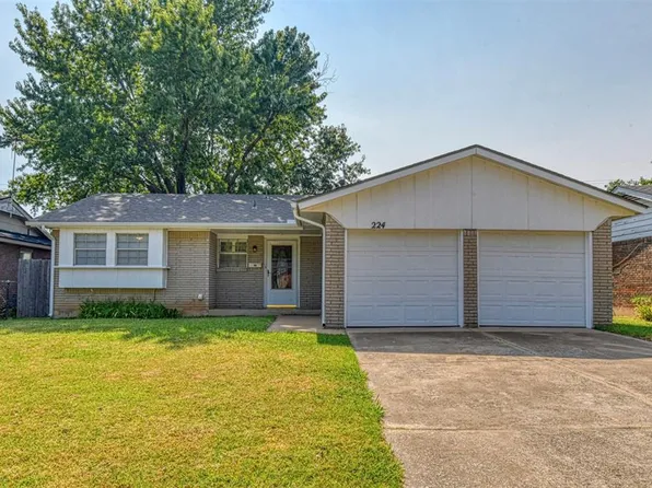 224 Atterberry Dr, Norman, OK 73071