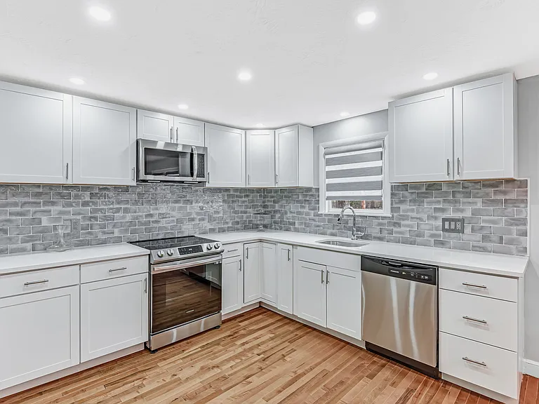 1 Furbush Rd — Photo 8