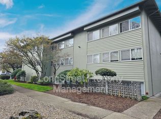 915 SW Adams Ave #4, Corvallis, OR 97333