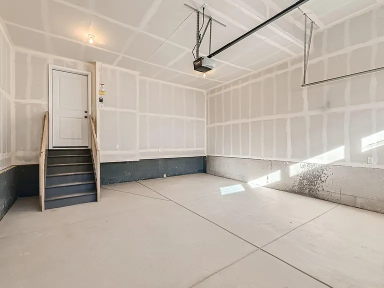 637 Acorn Pl — Photo 13