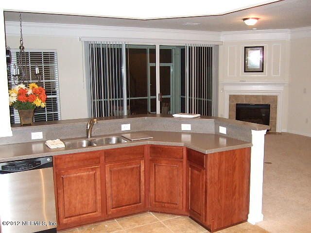 1st image of 4006 Lionheart Dr