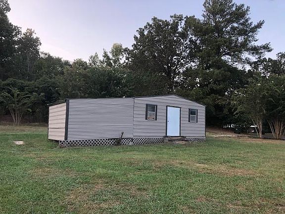 Workshop/storage blding wiht double ramp door and regular door - 10'6"x33'