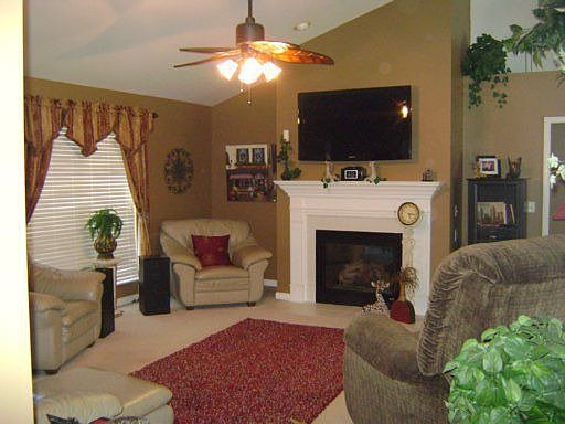 4th image of 1566 Mandrell Dr