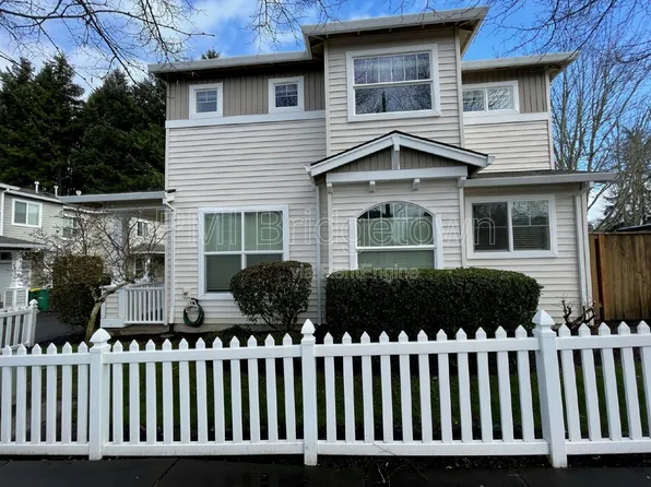 6252 SW 182nd Ter, Beaverton, OR 97007