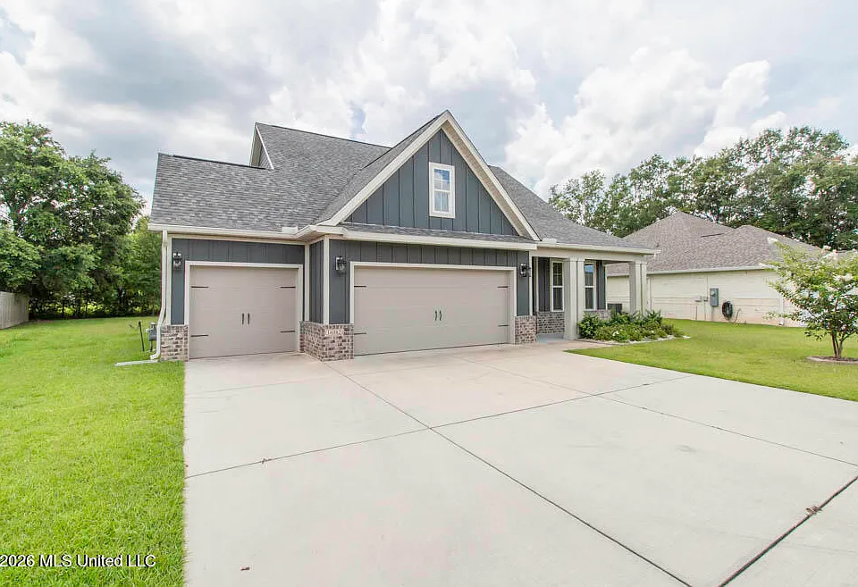 16982 W Landon Green Dr