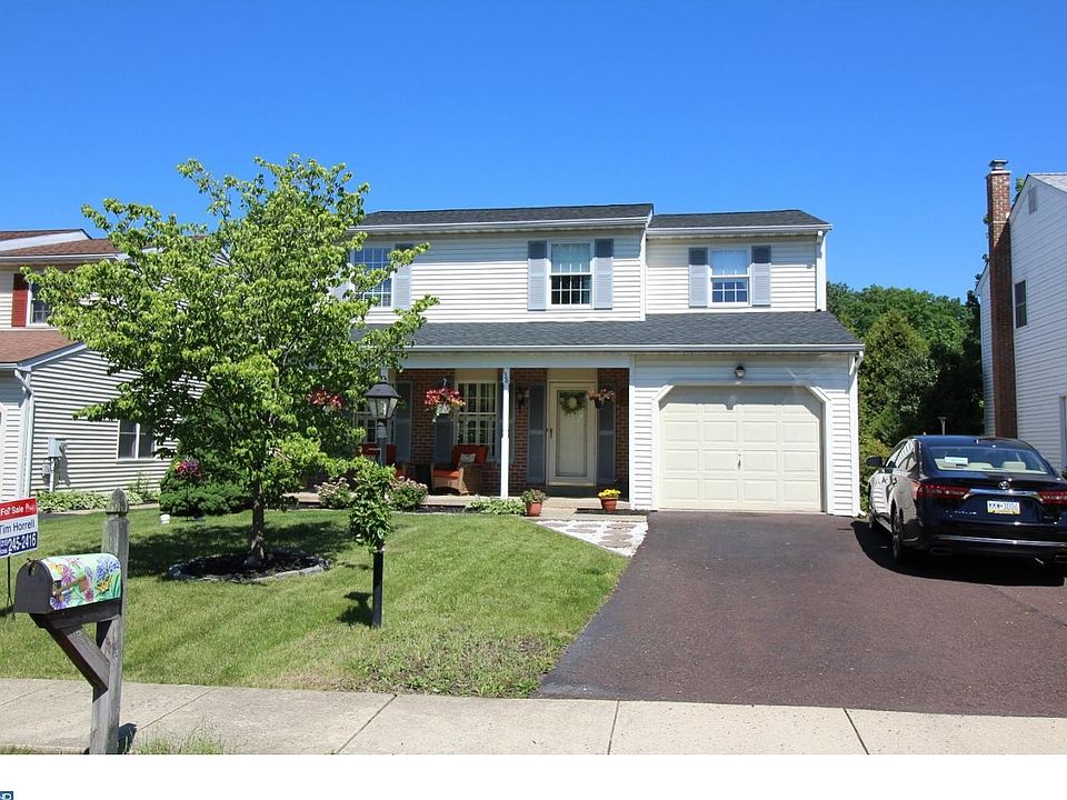1st image of 138 Gentry Dr