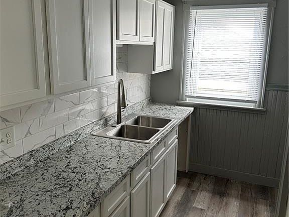 5th image of 278-280 Niagara St