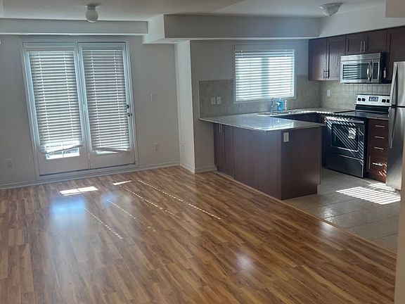 4th image of 2488 Post Rd #9