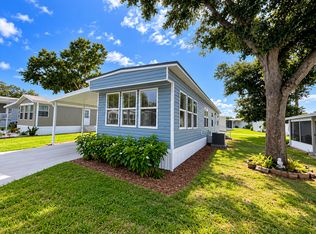 101 Oakhill Ridge Rd #96, Valrico, FL 33594