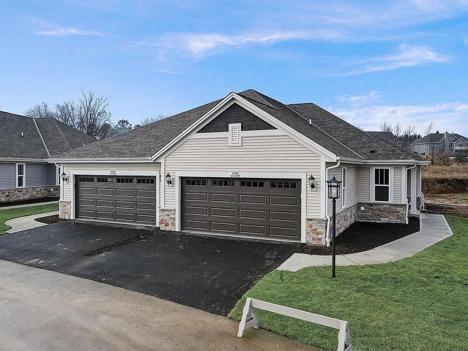 1st image of W204N17629 Laurel PLACE #302