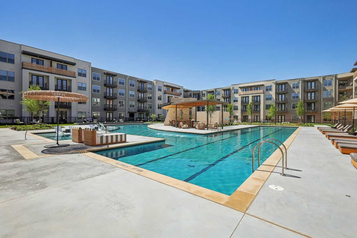 The Palo Apartments