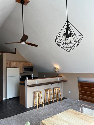 618 2nd Ave NE Photo 1 618 2nd Ave NE Photo 1