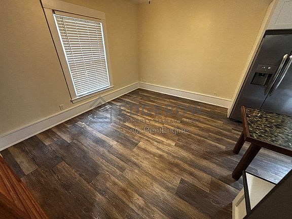 4th image of 1063 Quarry Ave NW APT 1