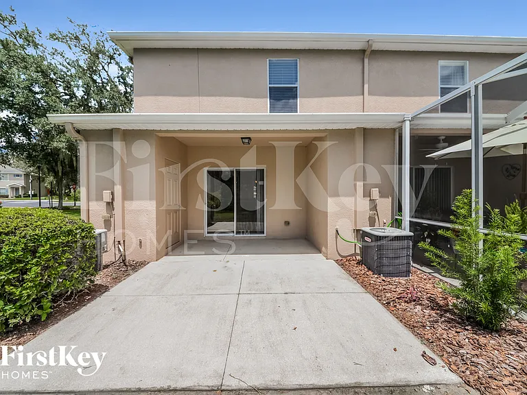 15825 Fishhawk Falls Dr — Photo 15
