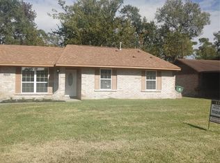 7707 Lakewood Dr, Houston, TX 77016