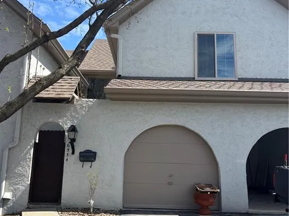 6534 W 49th St, Mission, KS 66202