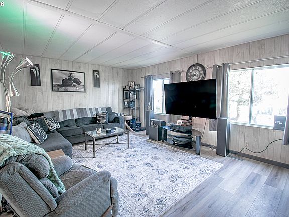 3rd image of 1415 S Bertelsen Rd Space 34