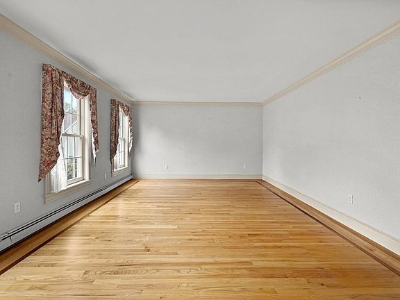 5th image of 49 South St