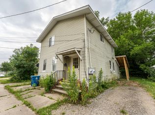 105 N George St, Decatur, MI 49045
