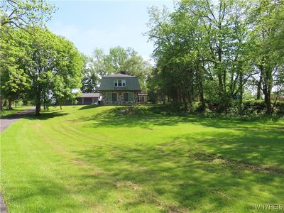 665 Fisher Rd, Buffalo, NY, 14224