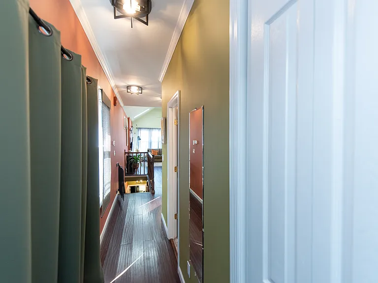 4731 Beach 47 St #2 — Photo 12