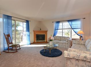 7201 Mid Town Rd APT 207, Madison, WI 53719