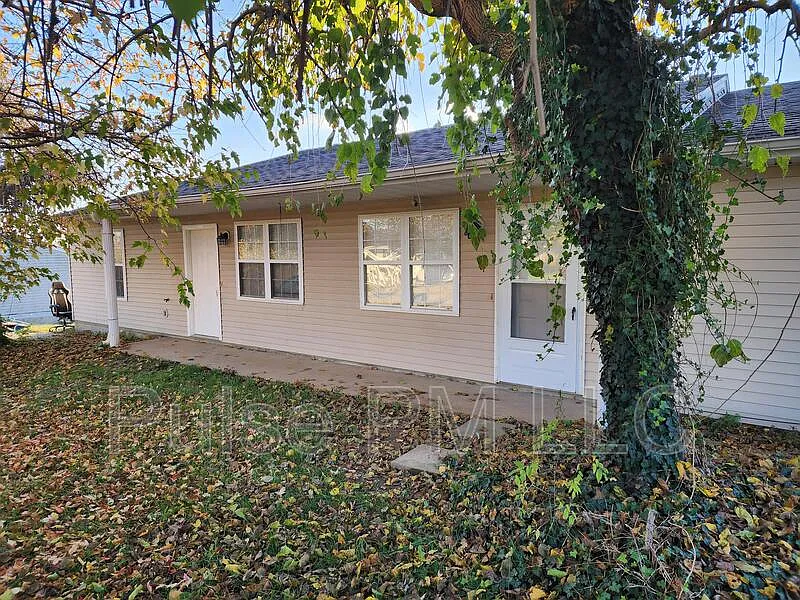 Building Photo - 46 Ellen Kay Dr