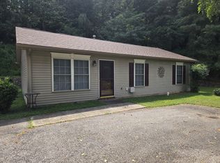 2604 Grandin Rd SW, Roanoke, VA 24015