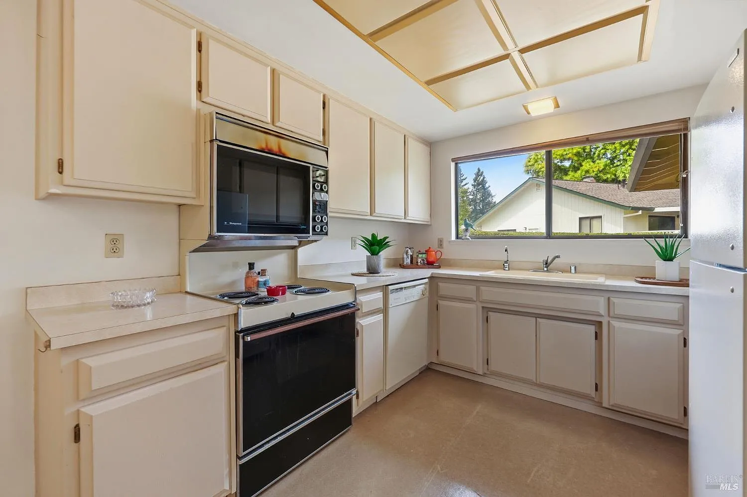 318 Twin Lakes Drive - Photo 8
