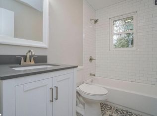 9 Alberta Ave, Greenville, SC 29617