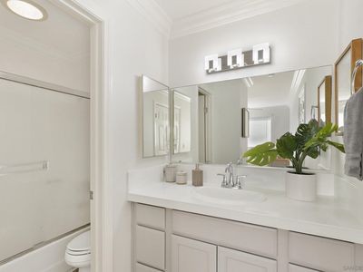 4132 Campus Ave APT 4, San Diego, CA, 92103