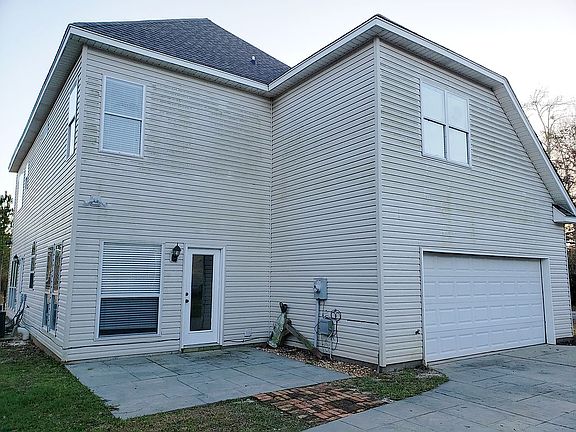 5th image of 21 Pelican Cove Ln