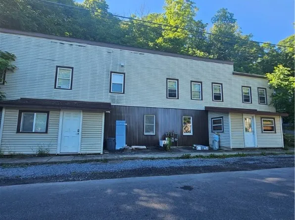 563 Spencer Rd, Ithaca, NY 14850