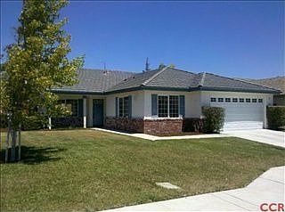 1st image of 555 Farmland Dr