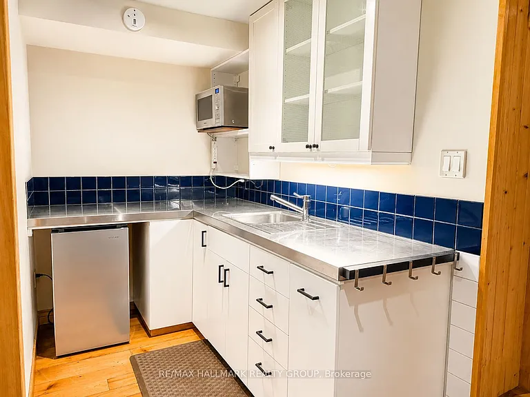 3565 Albion Rd — Photo 28