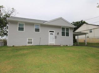 3822 Elljay Dr, Cincinnati, OH 45241