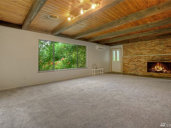 2nd image of 8319 Valley Ave E