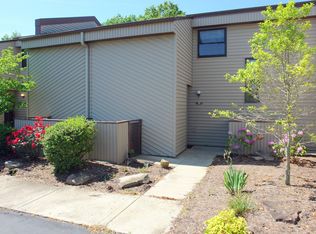 32 Lakeshore Ter #90, Crossville, TN 38558