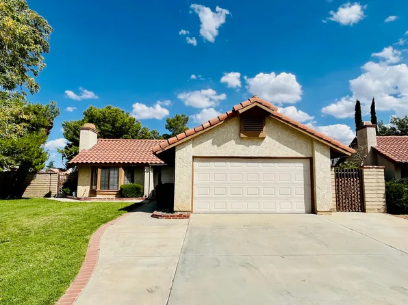 38118 High Country Rd, Palmdale, CA 93551