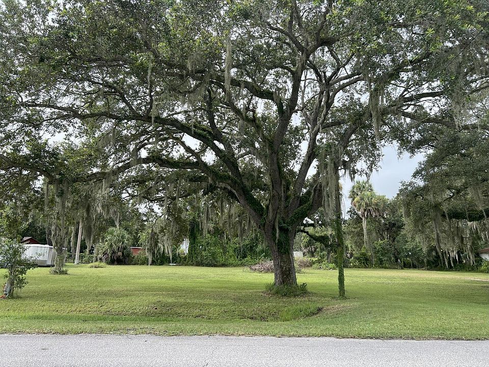 1st image of 2070 SW 8th Street
