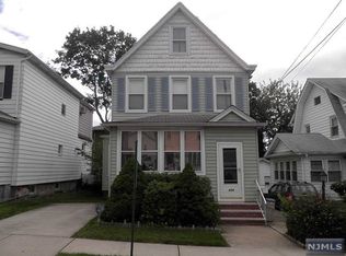 454 Summit Ave, Carlstadt, NJ 07072
