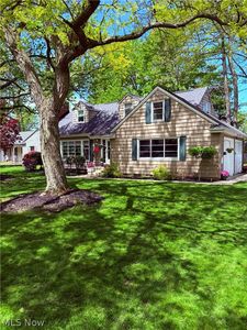 22636 Locust Ln, Rocky River, OH, 44116