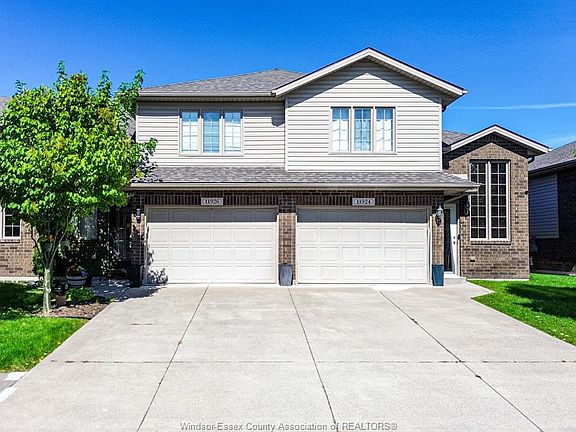 2nd image of 11926 Boulder Cres