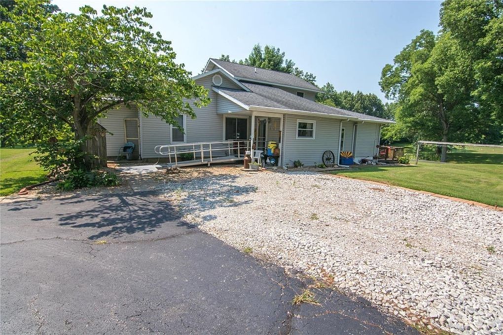 1191 E 1525th Ave, Vandalia, IL 62471 Zillow